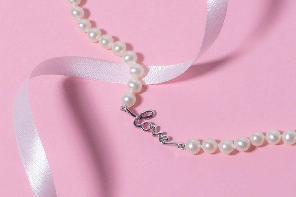The Wide World of Pearls, Our 120th Issue: What is the Difference Between AAAA and AAA Freshwater Pearls?