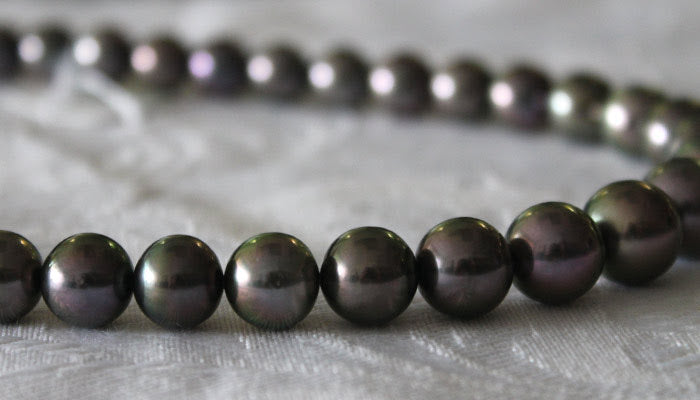 peacock Tahitian Pearls